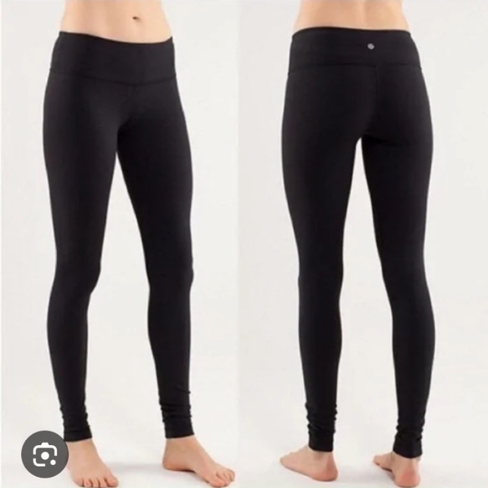 Lululemon Athletica Black Mide rice-Waisted Leggings
